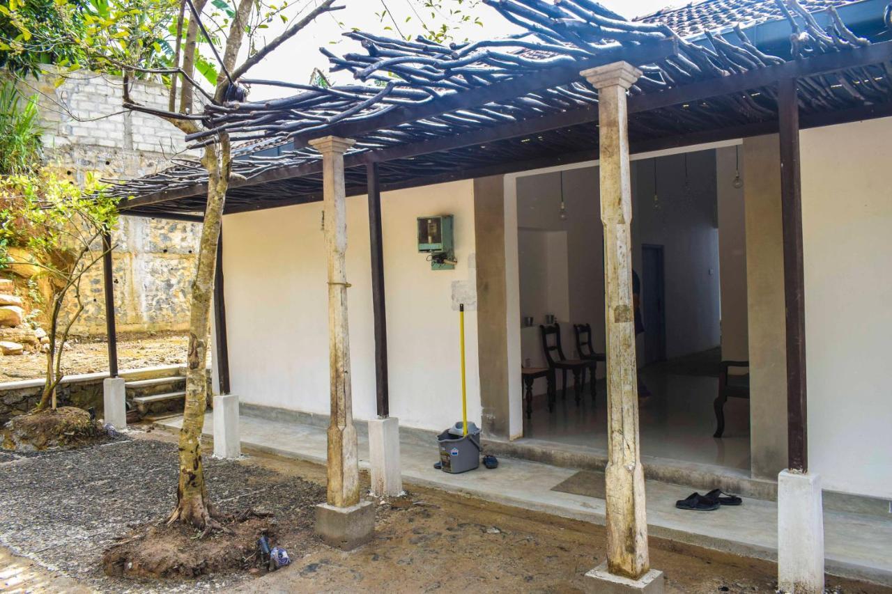 Bunk 15 Hiriketiya Hostel Dickwella Exterior photo